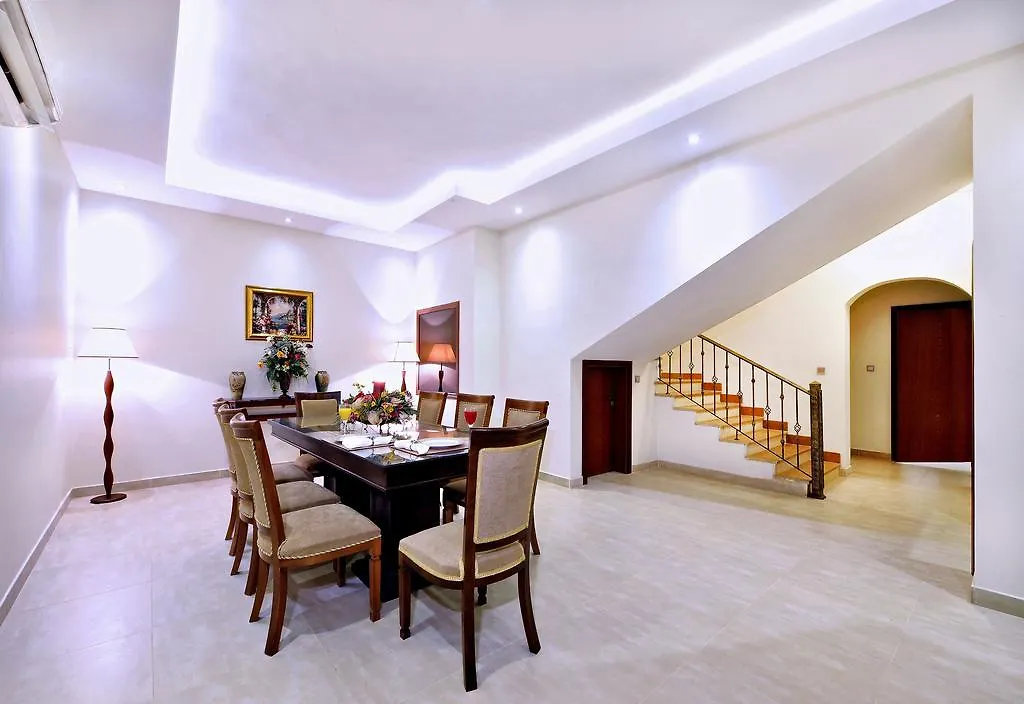 Auris Alfanar Villa